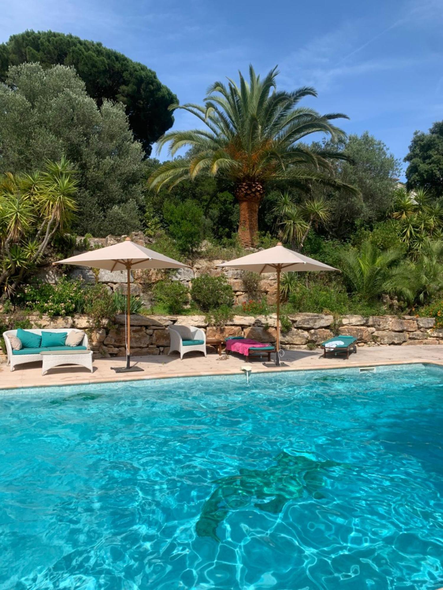 Bed and Breakfast Paradis Provencal Сент-Максим Экстерьер фото