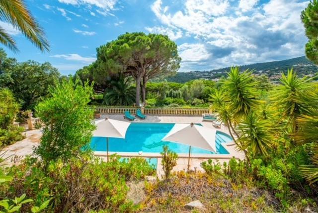 Bed and Breakfast Paradis Provencal Сент-Максим Экстерьер фото